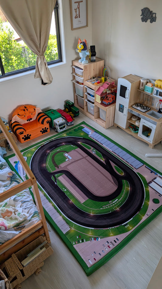 Speedway race track mat for children